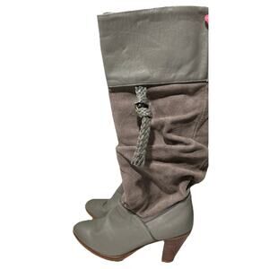 Vintage Womens DINGO‎ Sz 7M (6.5) Grey Leather Cowboy Fashion Boots 3.5" Heels